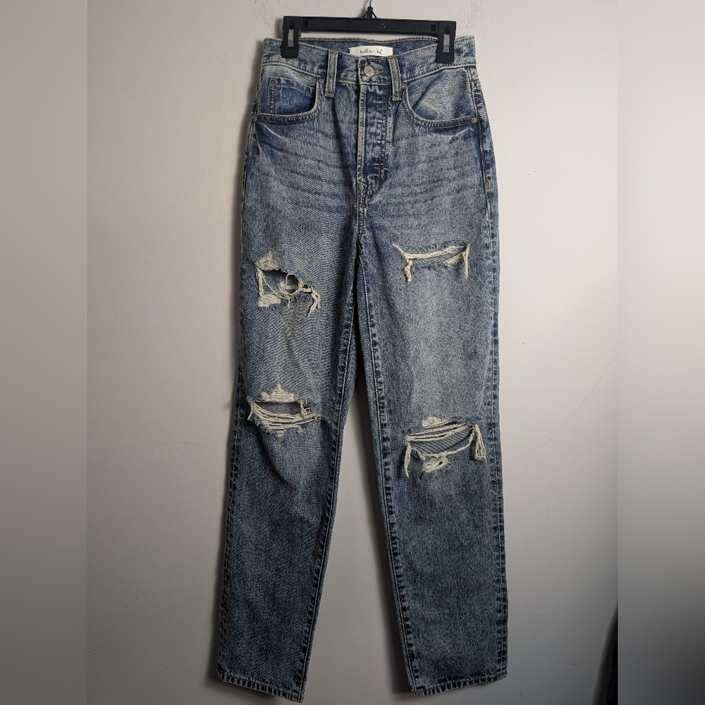 Willow Root High rise  Vintage Dad Jean Distressed Style Wr809s